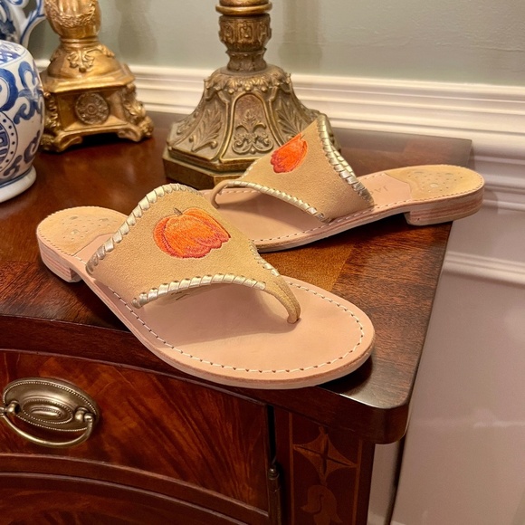 RARE EUC Jack Rogers Thong Sandals Shoes Orange Embroidered Fall Pumpkin Size 8 - Picture 1 of 5